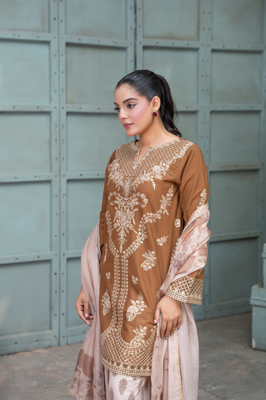 Mahnoor Bliss - 3pc Suit Ready to wear
