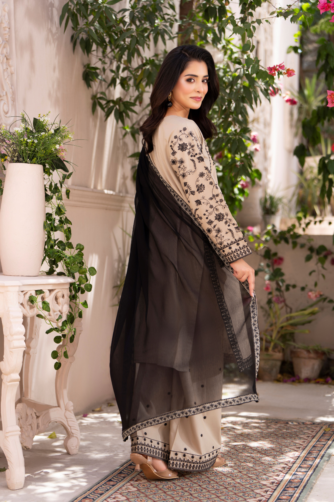 Noir-e-Zainab - 3pc Suit Ready to wear