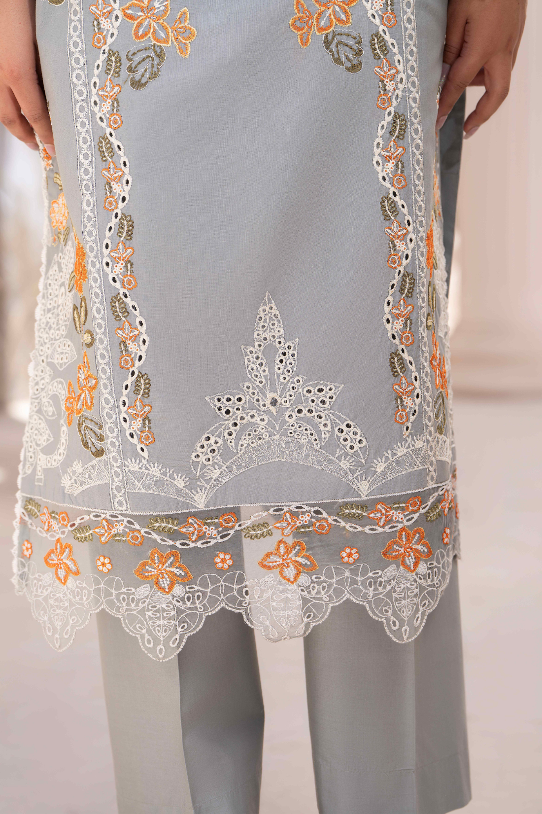 Noor-e-Mist - 3pc Suit Ready to wear